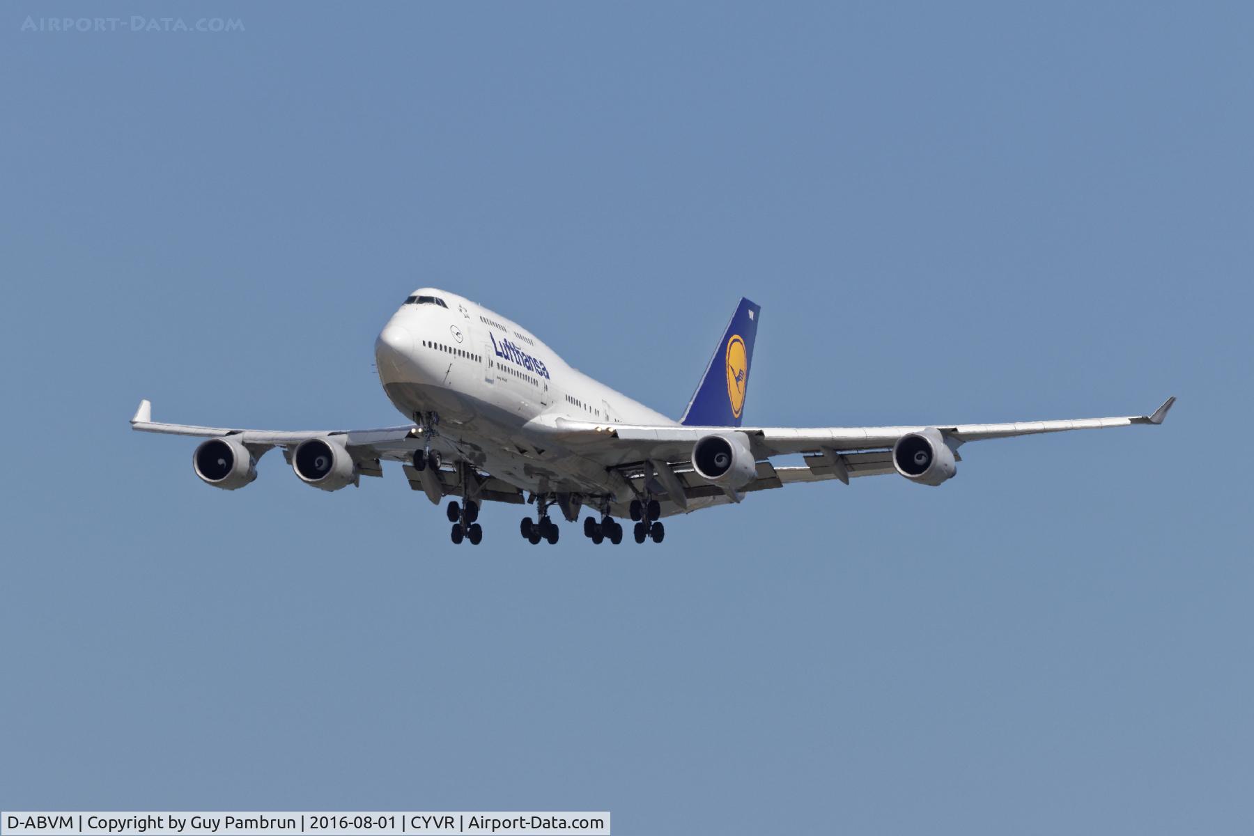 D-ABVM, 1998 Boeing 747-430 C/N 29101, Landing