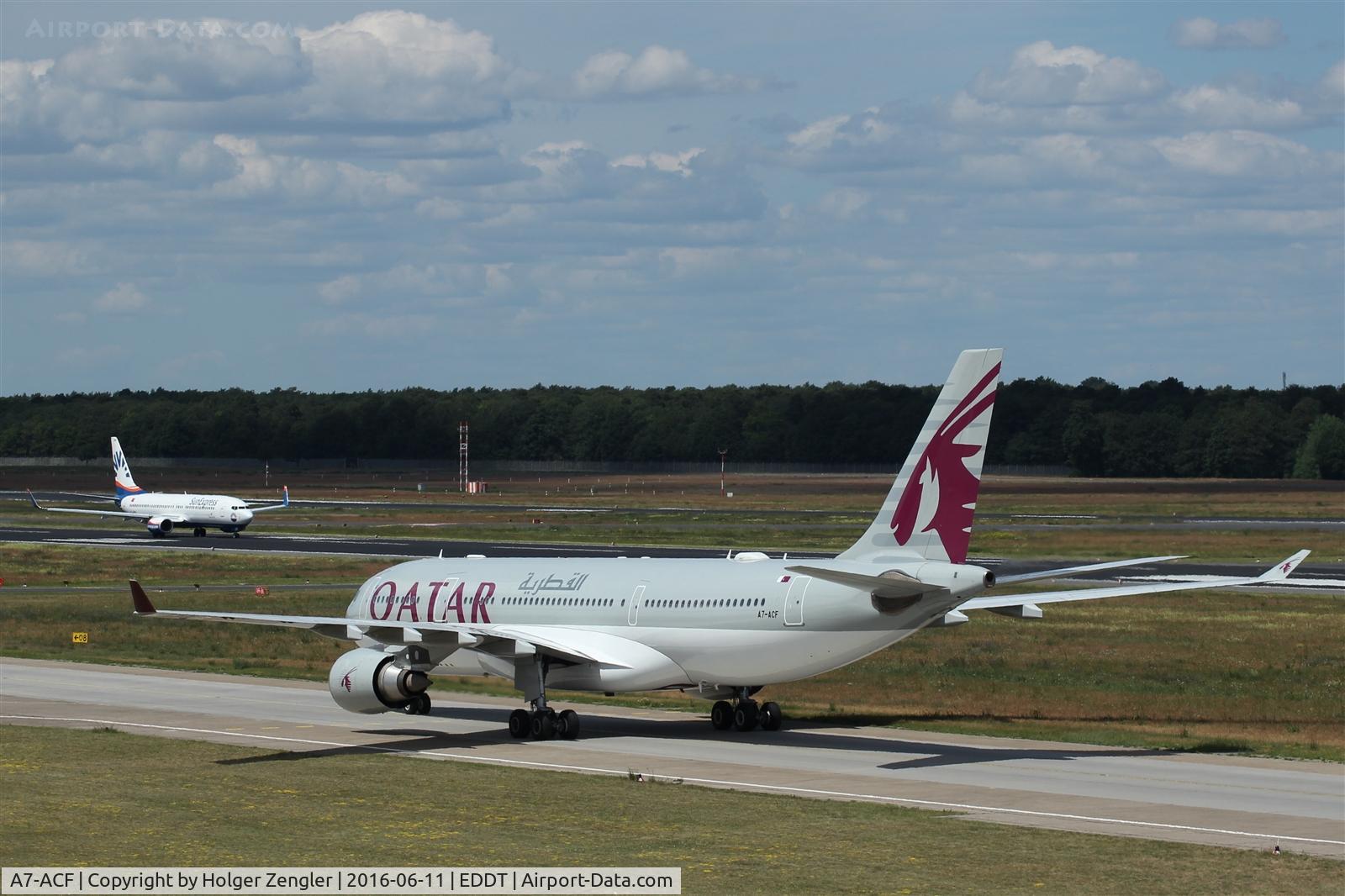 A7-ACF, 2004 Airbus A330-202 C/N 638, TXL waving good bye tour no.4 since 2011