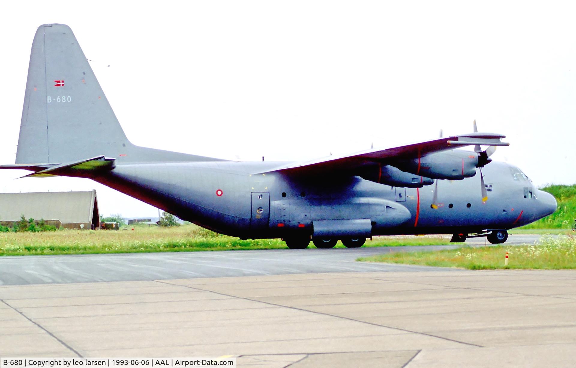 B-680, 1974 Lockheed C-130H Hercules C/N 382-4599, Aalborg RDAF open house 6.6.93