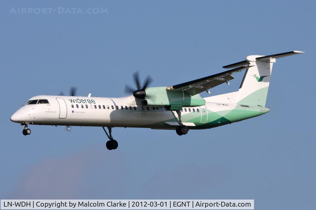 LN-WDH, 2009 De Havilland Canada DHC-8-402Q Dash 8 C/N 4273, De Havilland Canada DHC-8-402Q on approach to Newcastle Airport, March 1st 2012.