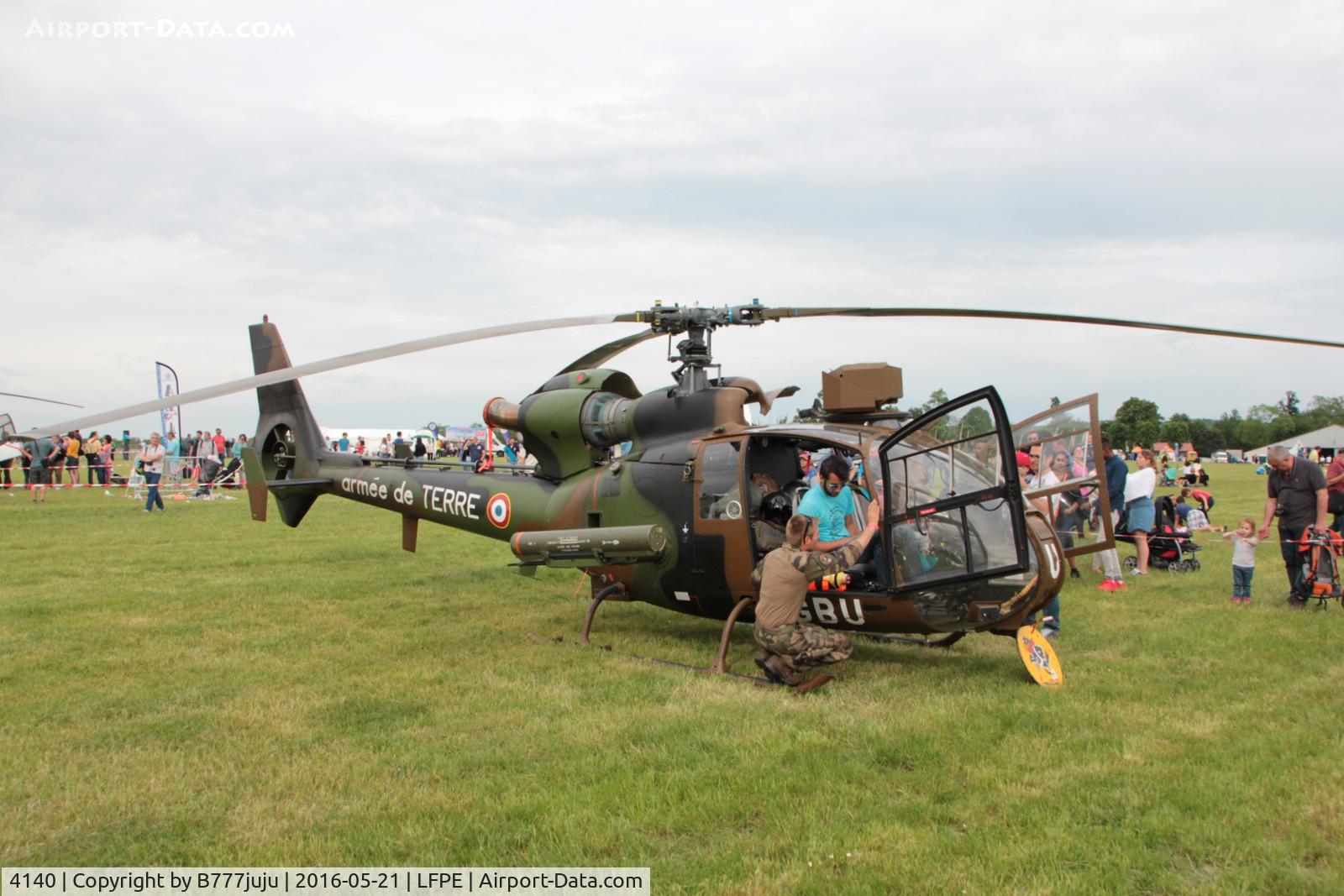 4140, Aérospatiale SA-342M Gazelle C/N 2140, at Meaux