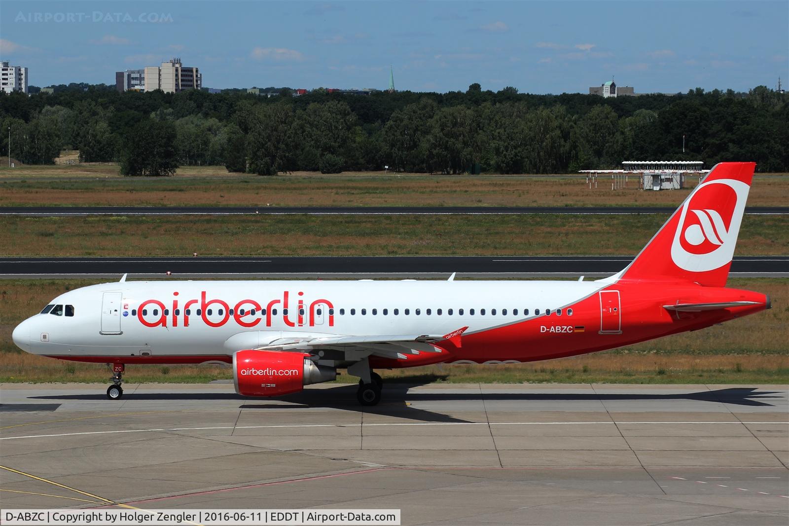 D-ABZC, 2008 Airbus A320-216 C/N 3502, TXL waving good bye tour no.4 since 2011
