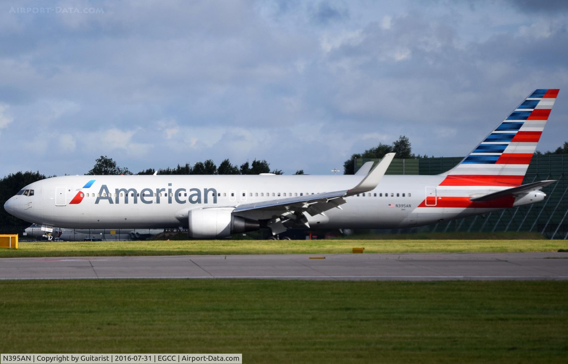 N395AN, 1998 Boeing 767-323 C/N 29432, At Manchester