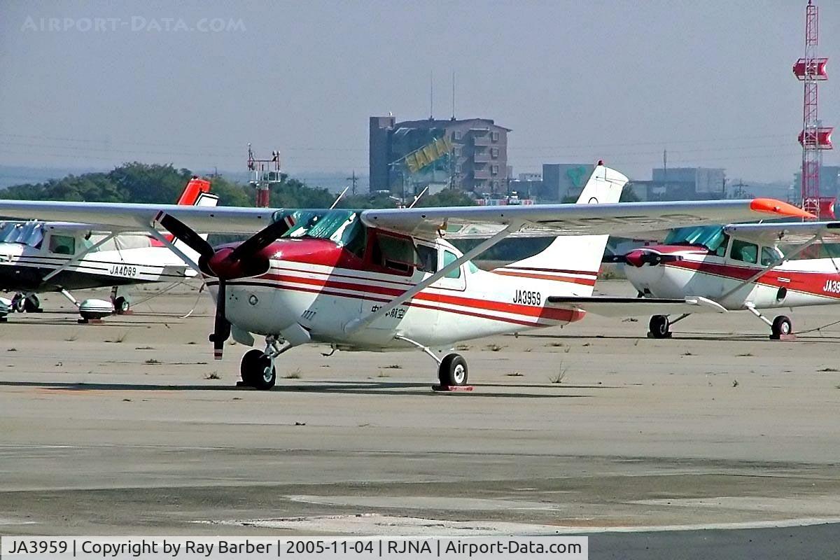 JA3959, Cessna TU206G Turbo Stationair C/N U20605024, Cessna TU.206G Turbo Stationair 6 [U206-05024] Nagoya-Chubu~JA 04/11/2005