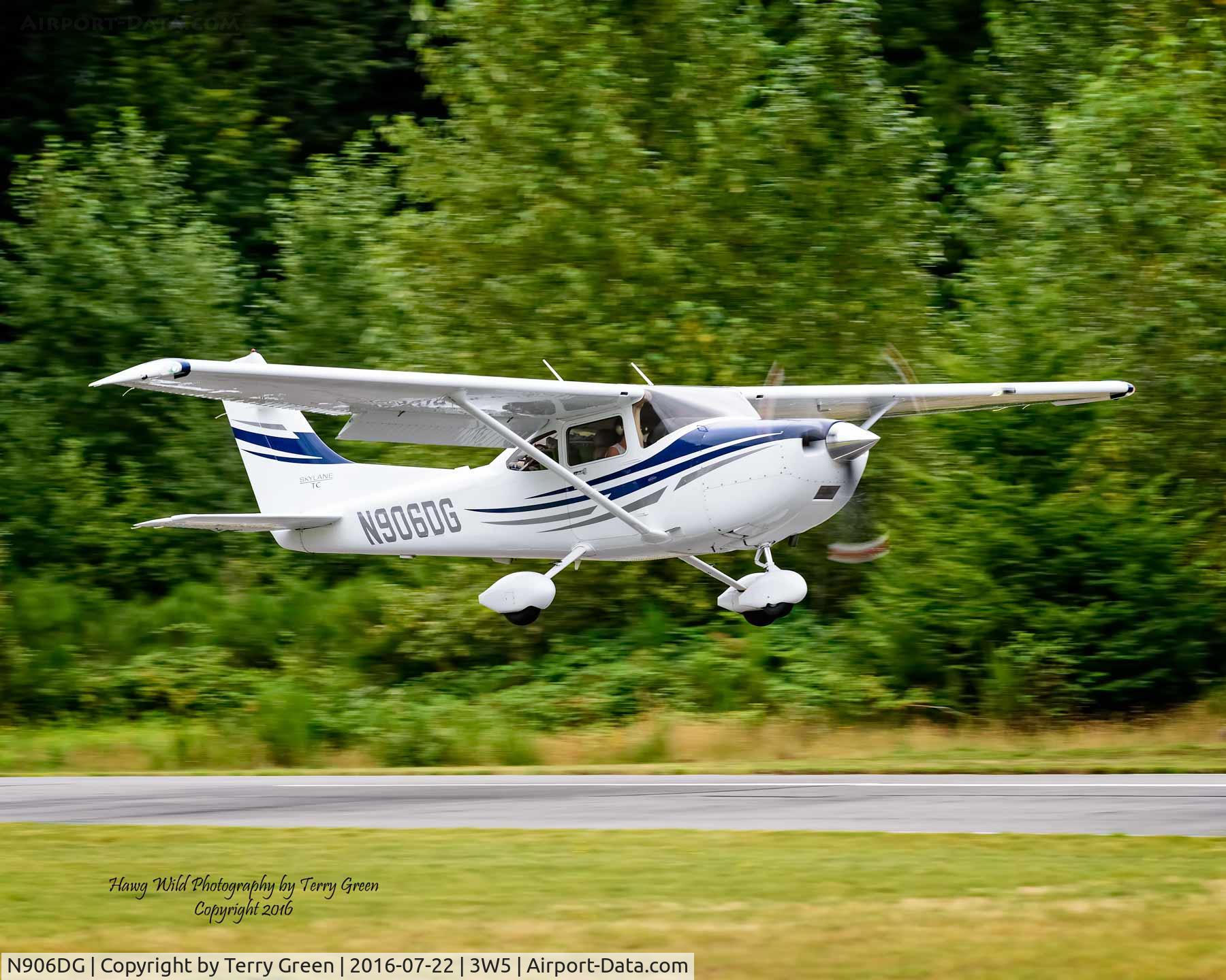 N906DG, 2005 Cessna T182T Turbo Skylane C/N T18208468, 2016 North Cascades Vintage Aircraft Museum Fly-In
