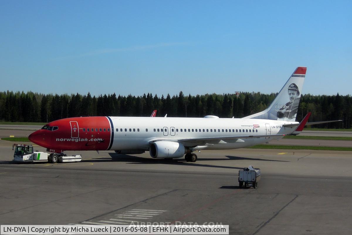 LN-DYA, 2009 Boeing 737-8JP C/N 39162, At Vantaa