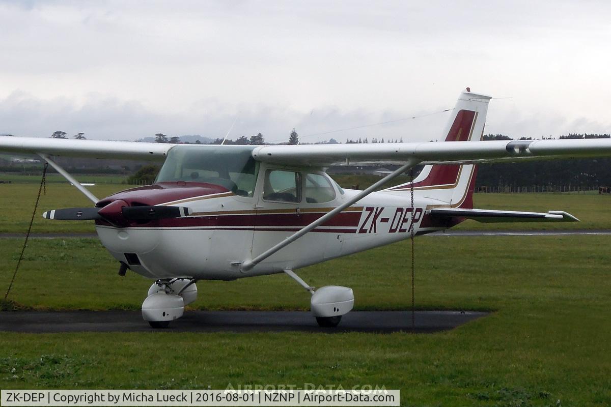 ZK-DEP, Cessna 172K Skyhawk C/N 17258879, A rainy day in New Plymouth