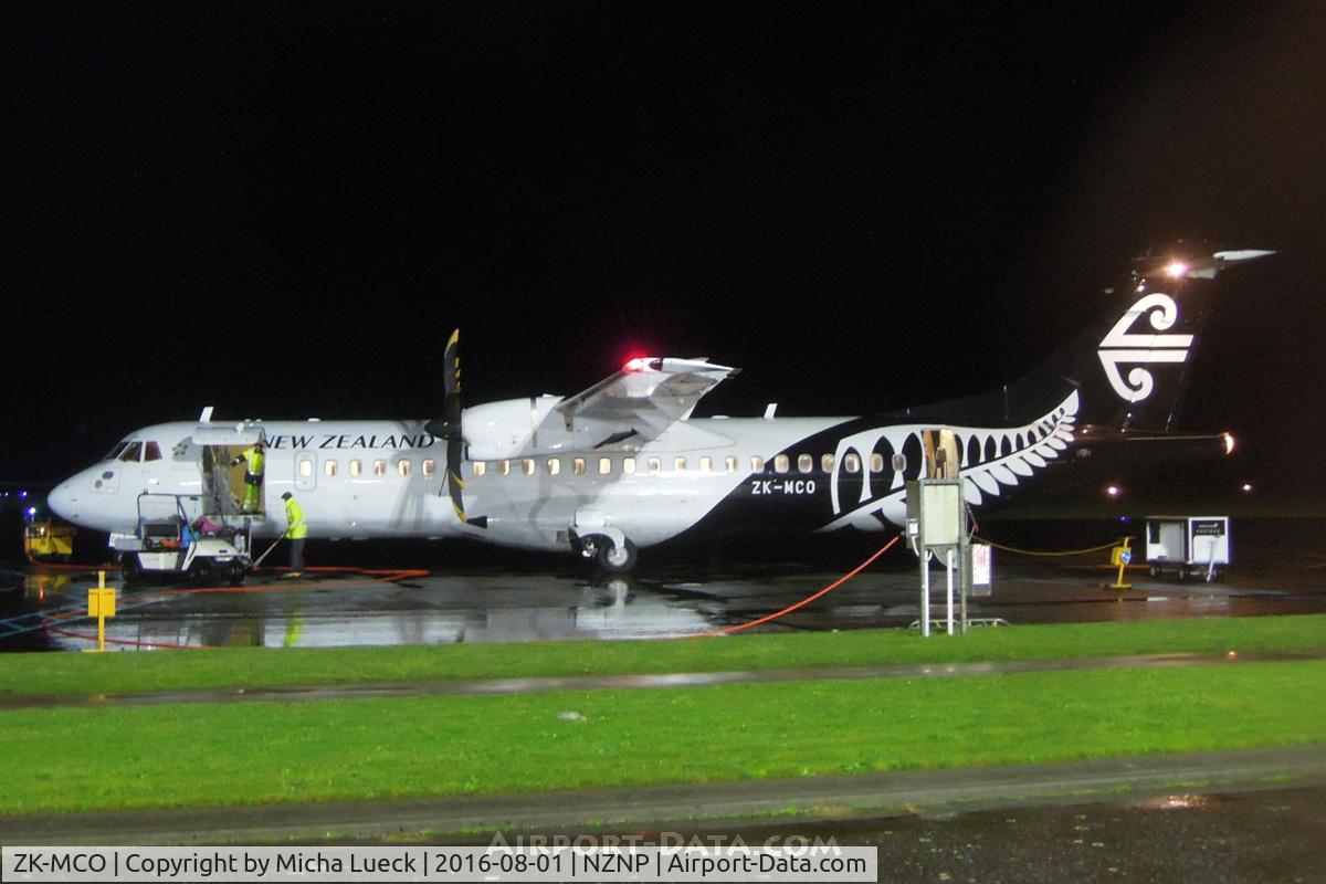 ZK-MCO, 1999 ATR 72-212A C/N 628, A rainy day in New Plymouth