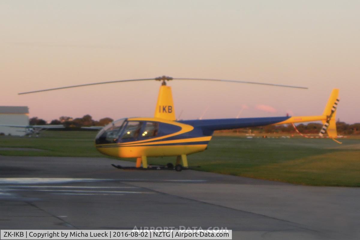 ZK-IKB, Robinson R44 II C/N 10483, At Tauranga