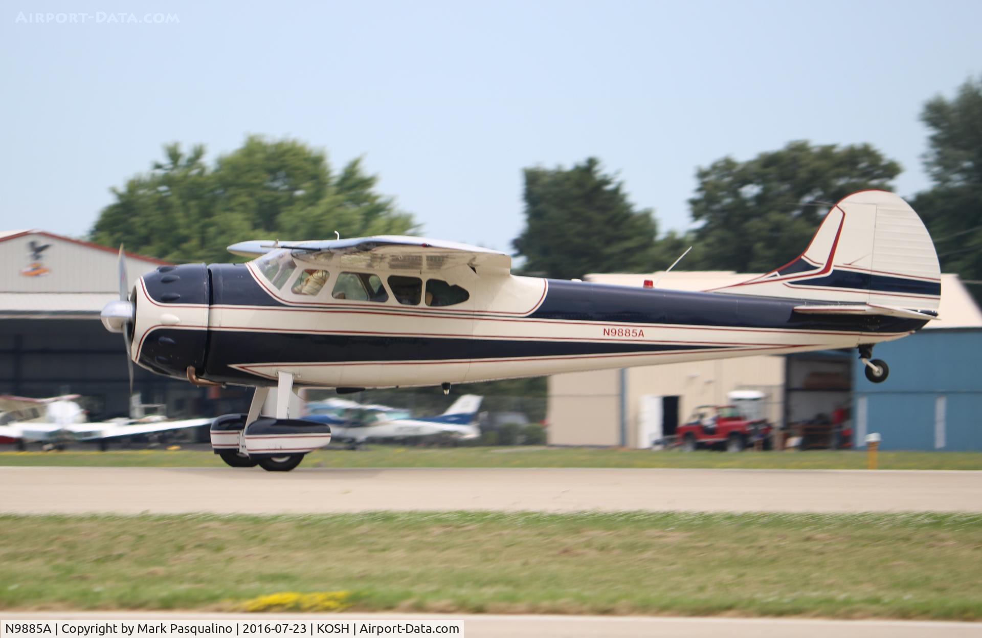 N9885A, 1950 Cessna 195B Businessliner C/N 7638, Cessna 195B