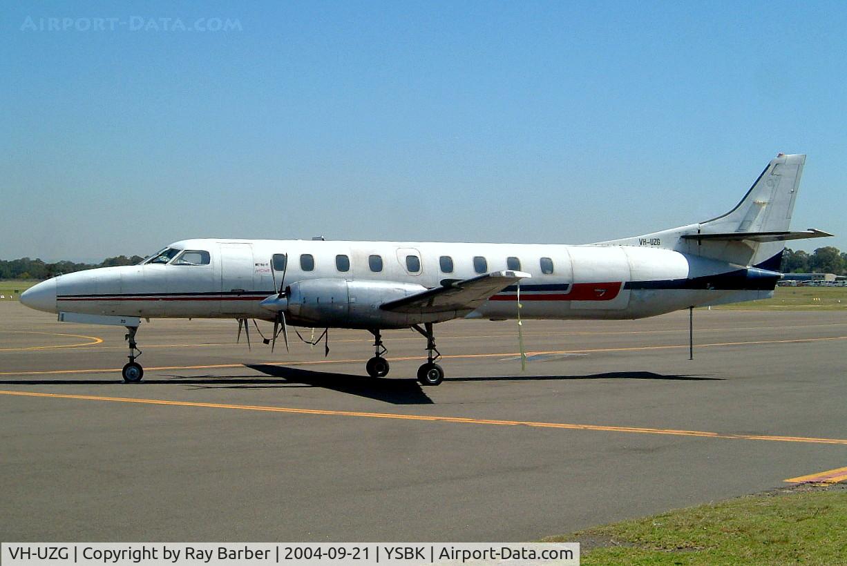 VH-UZG, 1983 Fairchild SA-227AC Metro III C/N AC-553, Swearingen SA.227AC Metro III [AC-553] [Jetcraft) Sydney-Bankstown~VH 21/09/2004