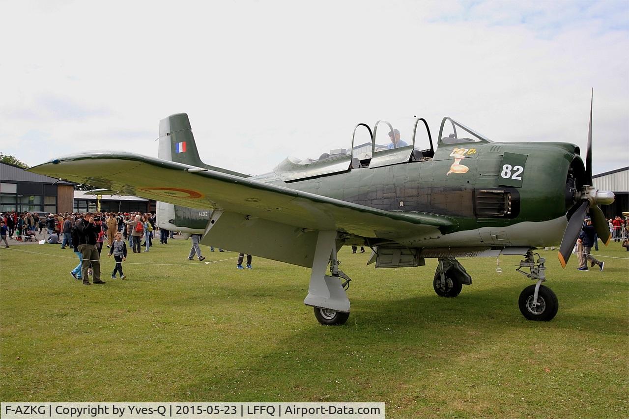 F-AZKG, 1951 North American T-28A Fennec C/N 174-111, North American T-28A Fennec, Static display, La Ferté-Alais airfield (LFFQ) Airshow 2015