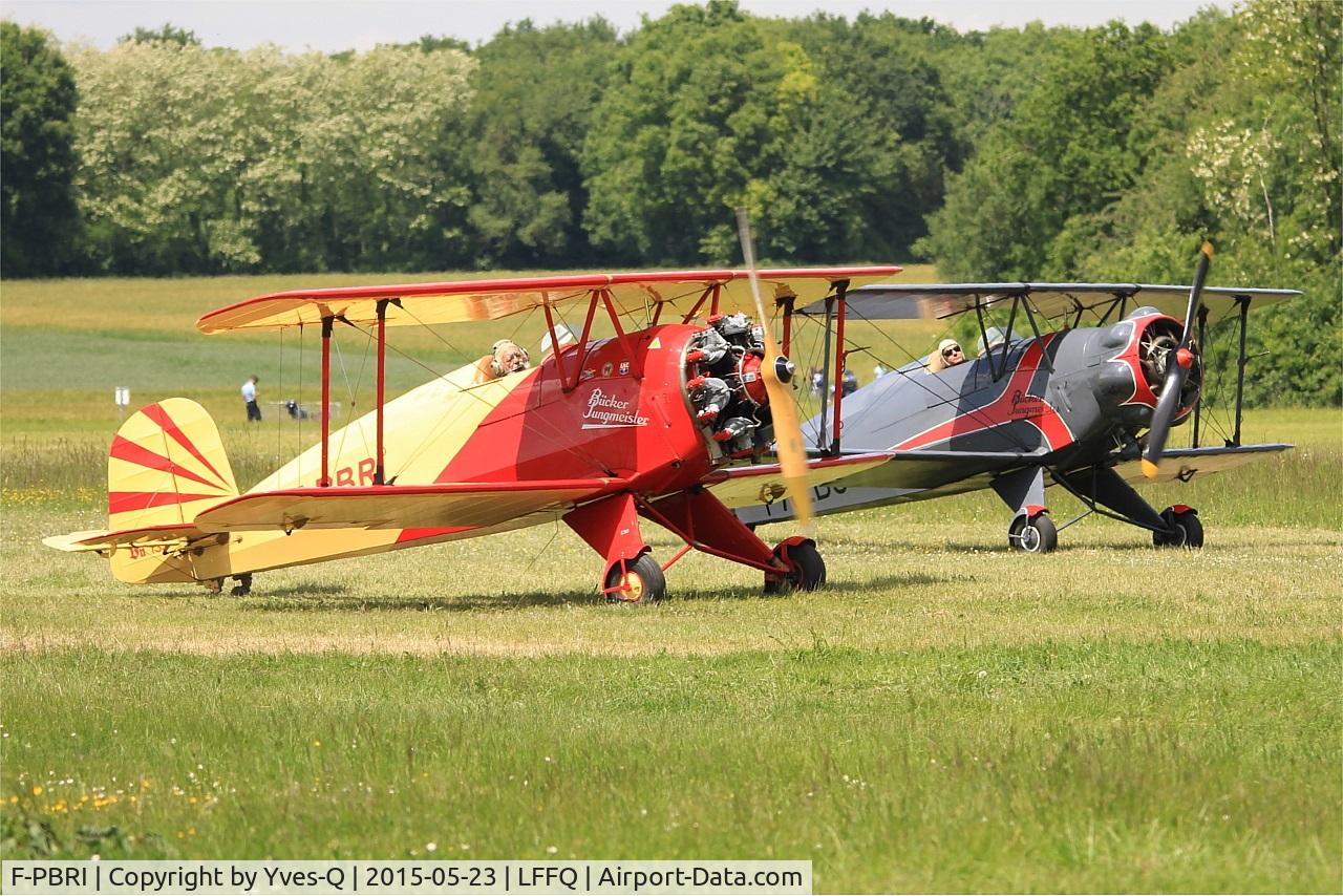 F-PBRI, 1937 Bucker Bu-133D-1 Jungmeister C/N 2008, Bucker Bu-133D-1 Jungmeister, Taxiing to parking area, La Ferté-Alais airfield (LFFQ) Airshow 2015