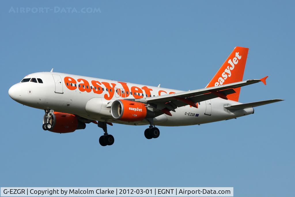 G-EZGR, 2011 Airbus A319-111 C/N 4837, Airbus A319-111 on approach to Newcastle Airport, March 1st 2012.