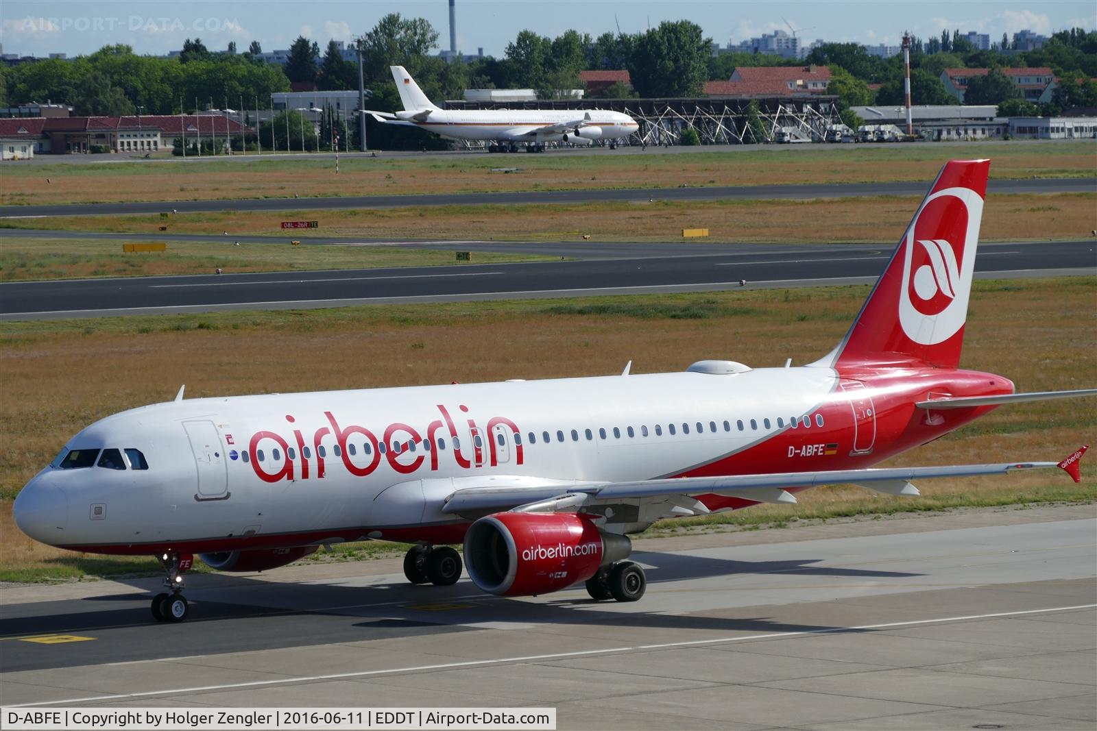 D-ABFE, 2010 Airbus A320-214 C/N 4269, TXL waving good bye tour no.4 since 2011