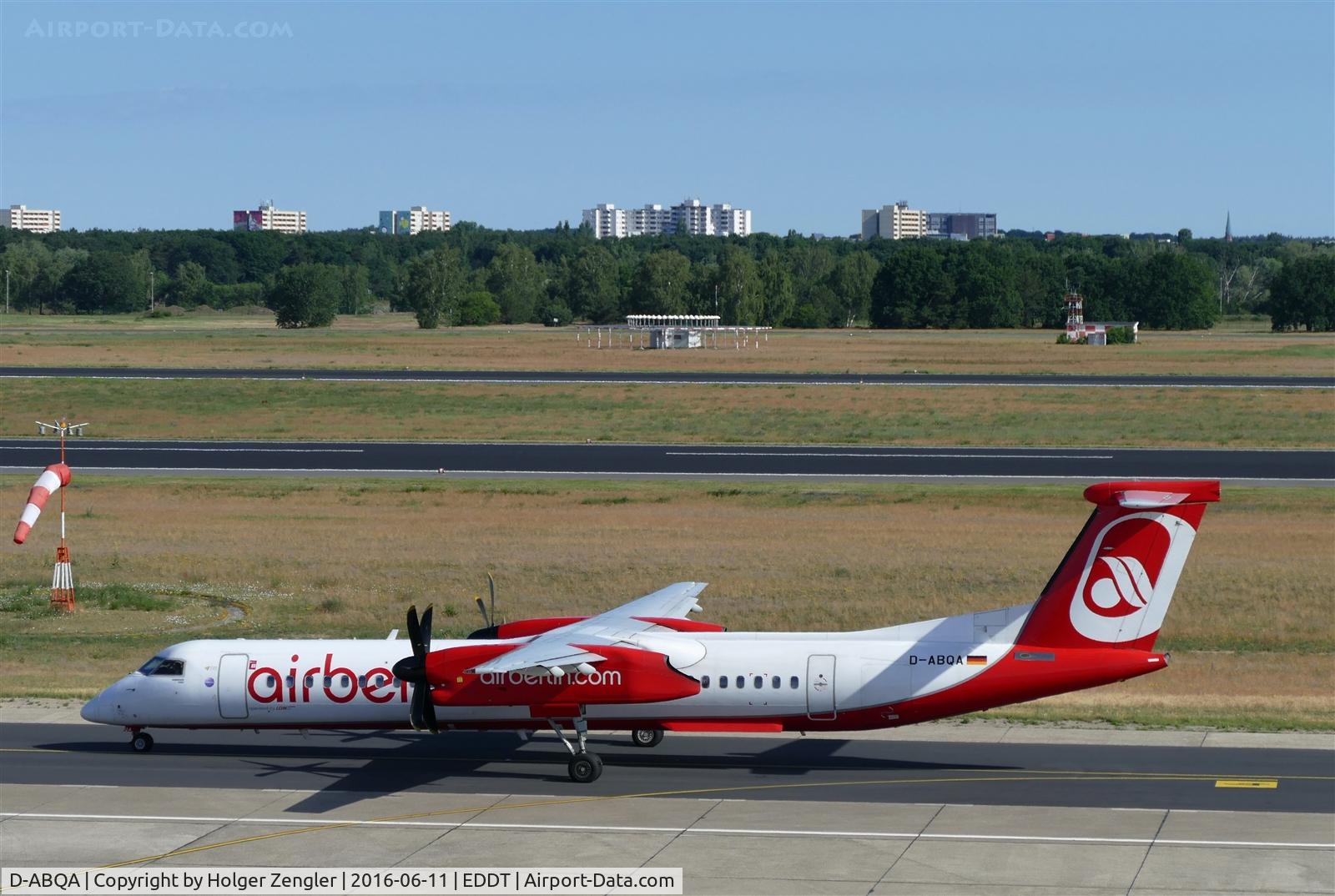D-ABQA, 2008 De Havilland Canada DHC-8-402Q Dash 8 C/N 4223, TXL waving good bye tour no.4 since 2011