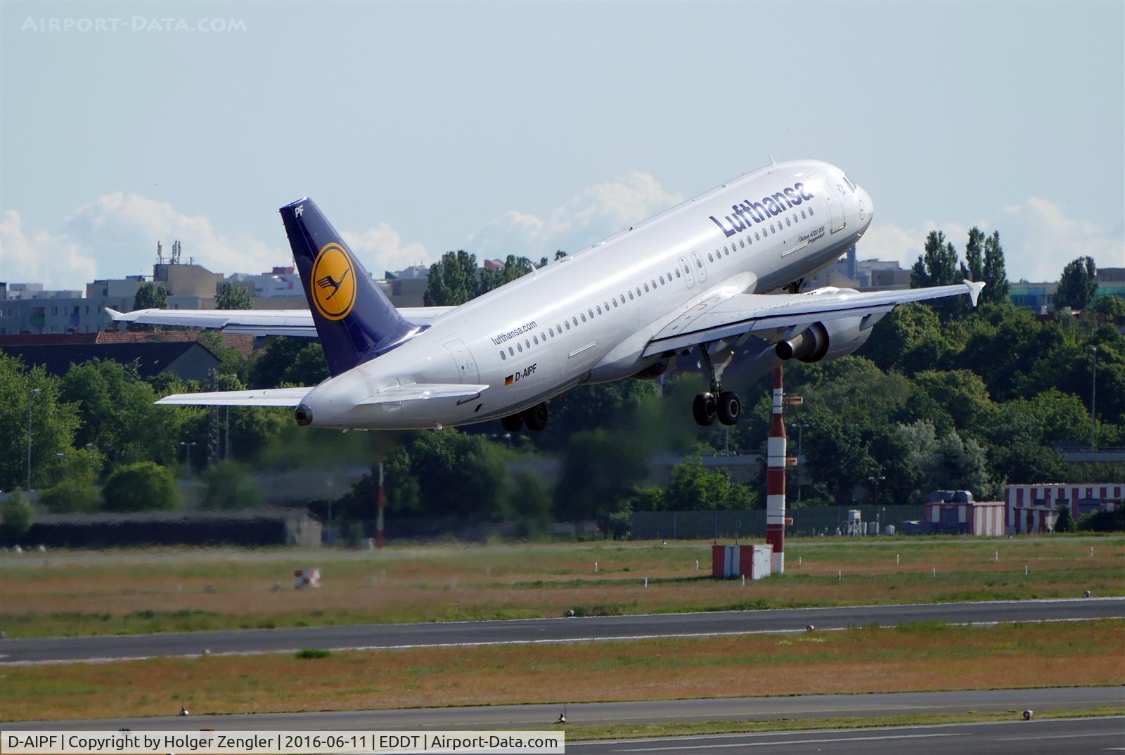 D-AIPF, 1989 Airbus A320-211 C/N 0083, TXL waving good bye tour no.4 since 2011