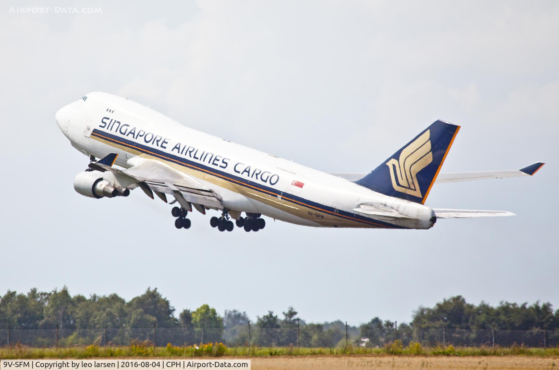 9V-SFM, 2003 Boeing 747-412F/SCD C/N 32898, Copenhagen 4.8.16