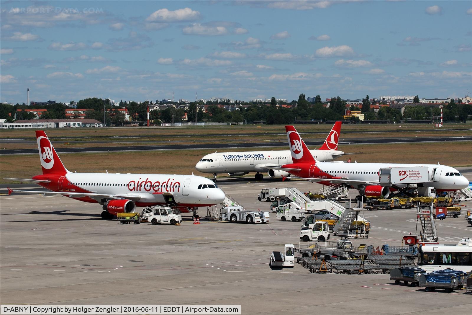 D-ABNY, 2016 Airbus A320-214 C/N 6966, TXL waving good bye tour no.4 since 2011