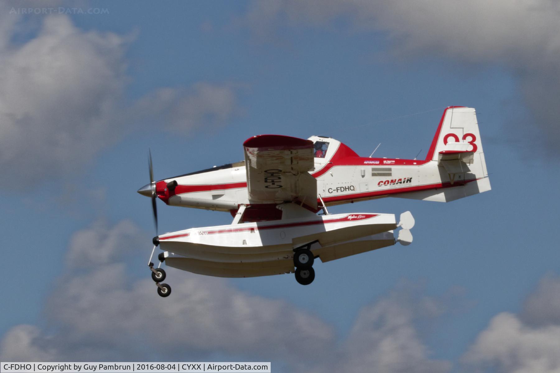 C-FDHO, 2009 Air Tractor AT-802F Fire Boss C/N 802A-0351, Landing