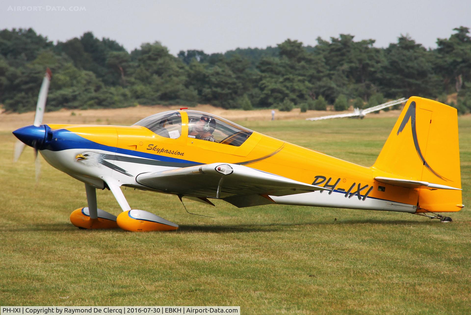 PH-IXI, 2008 Van's RV-7A C/N 71881, Keiheuvel fly in 2016.