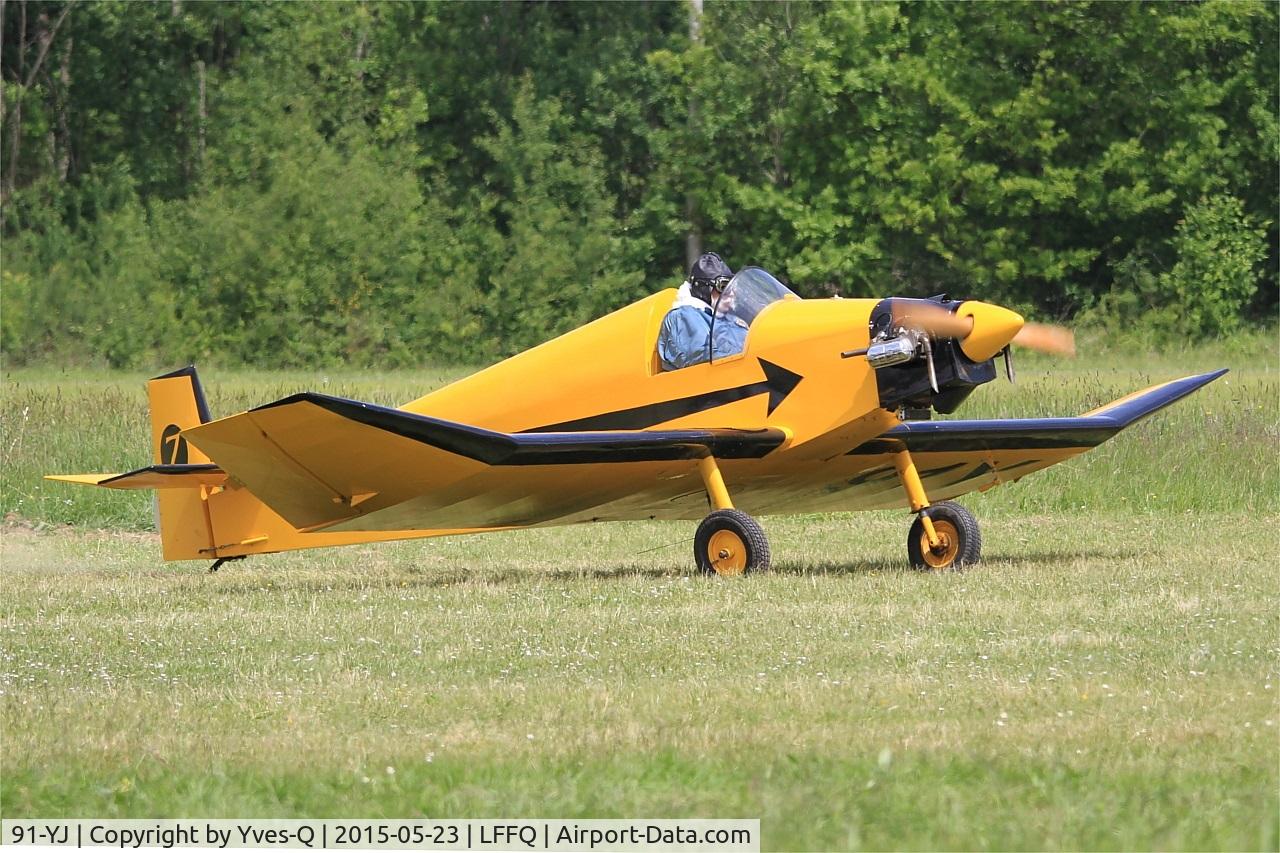 91-YJ, Jodel D-9 Bebe C/N Not found F91-YJ, Jodel D-9 Bebe, Taxiing to parking area, La Ferté-Alais airfield (LFFQ) Airshow 2015