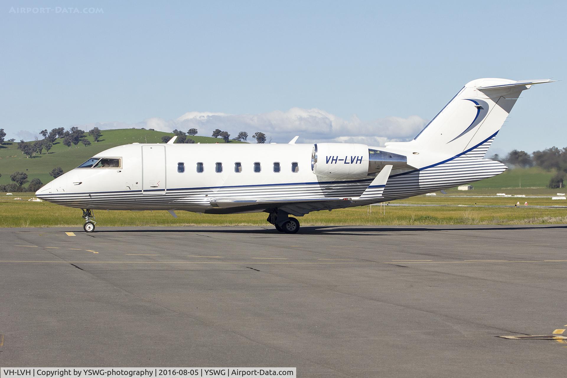 VH-LVH, 2009 Bombardier Challenger 605 (CL-600-2B16) C/N 5814, ExecuJet Australia (VH-LVH) Bombardier Challenger 605 at Wagga Wagga Airport