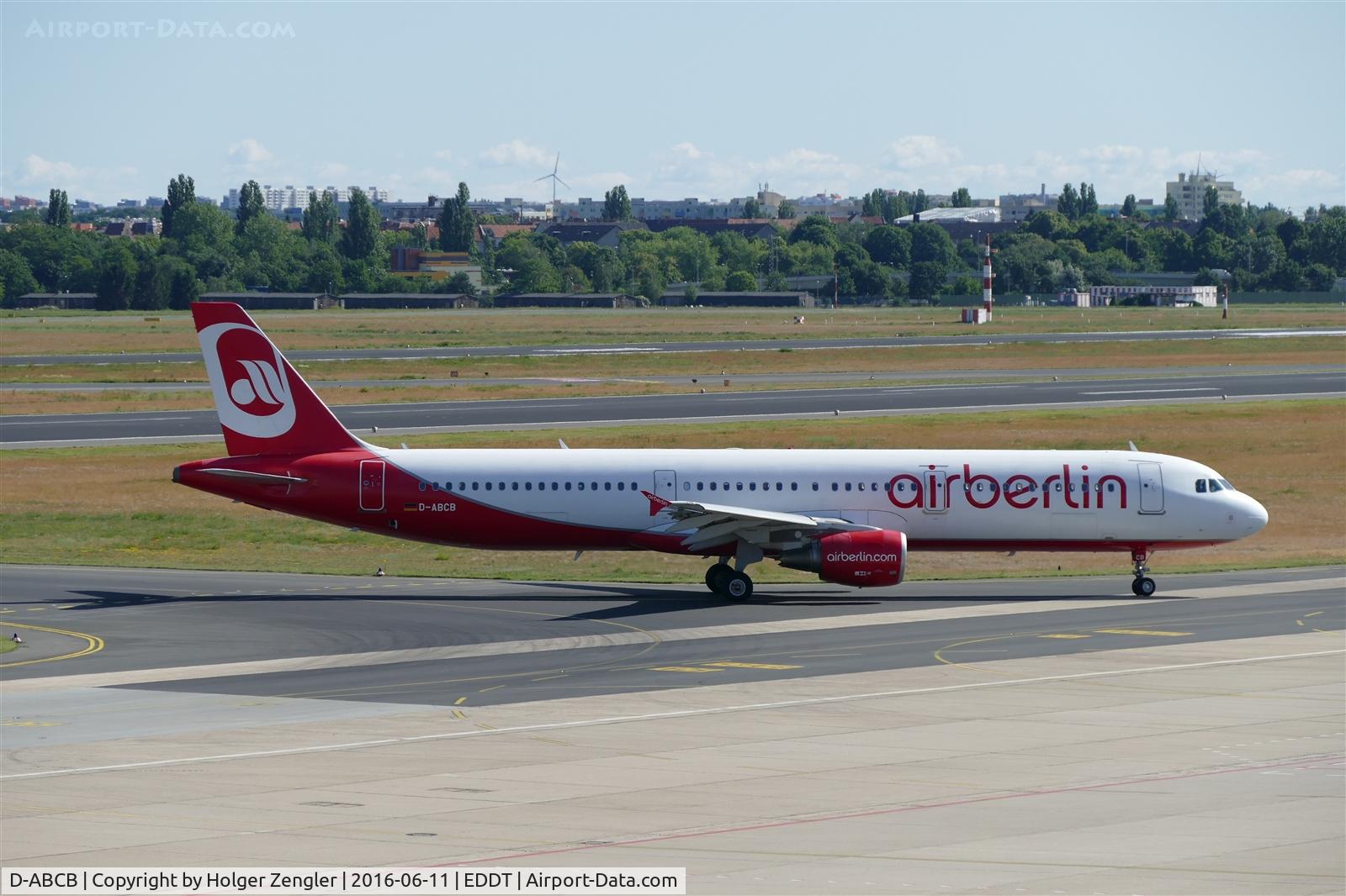 D-ABCB, 2008 Airbus A321-211 C/N 3749, TXL waving good bye tour no.4 since 2011