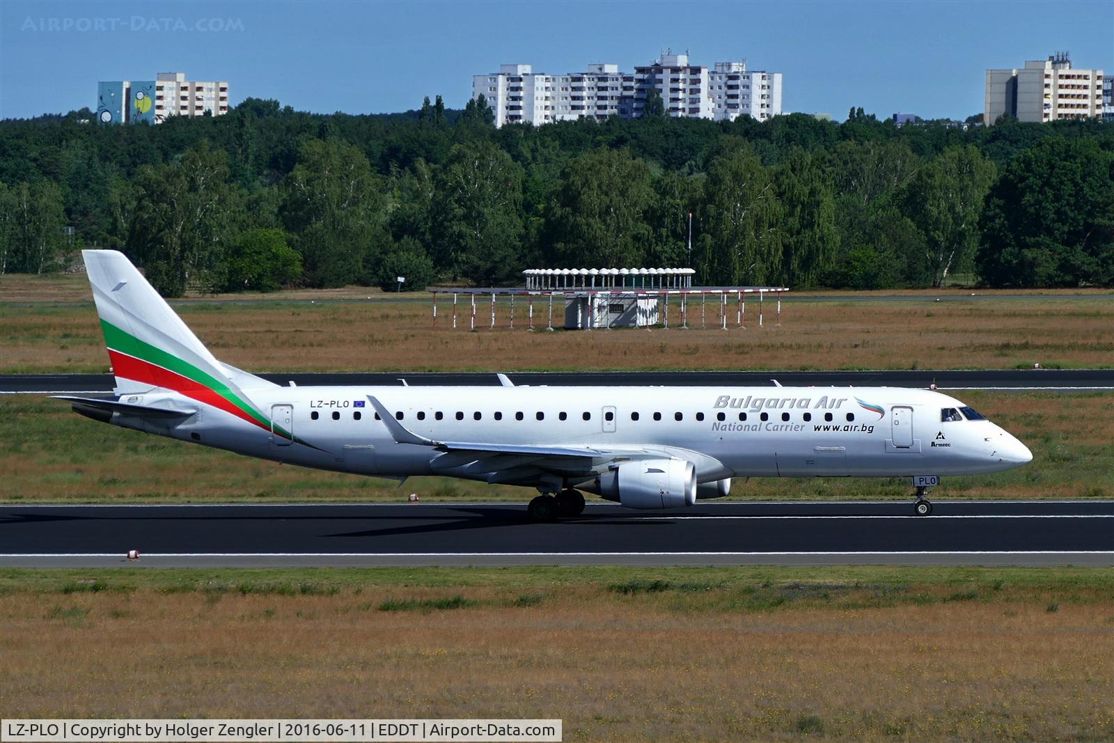 LZ-PLO, 2012 Embraer 190AR (ERJ-190-100IGW) C/N 19000584, TXL waving good bye tour no.4 since 2011