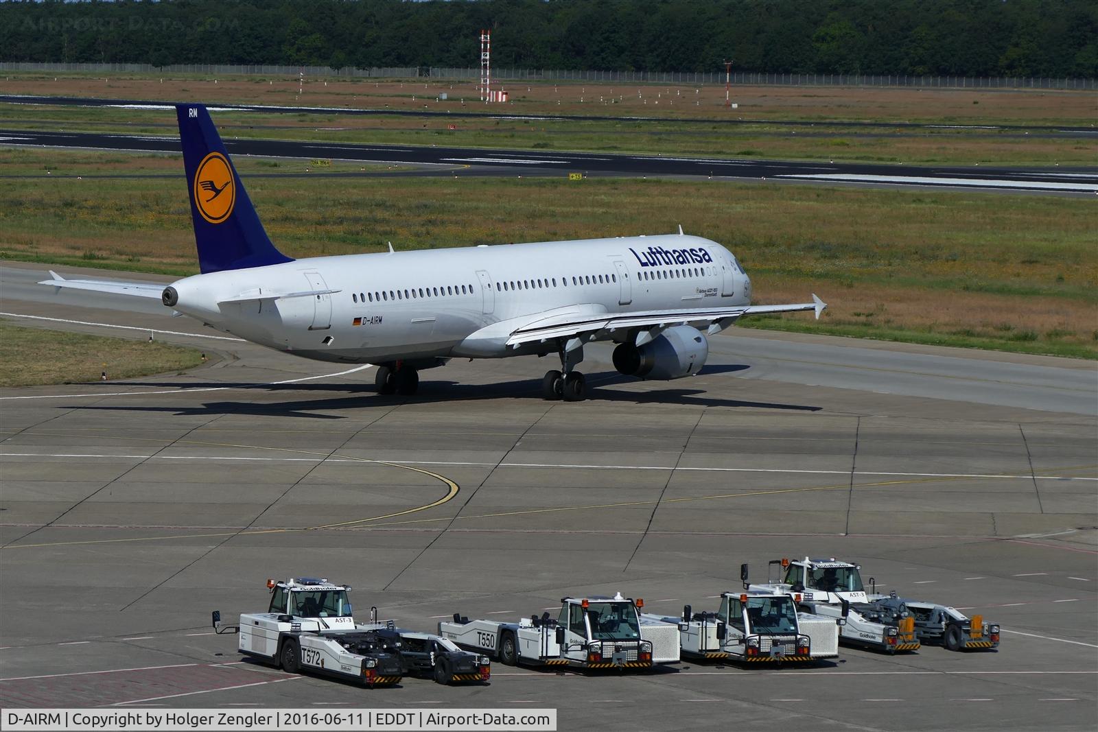 D-AIRM, 1994 Airbus A321-131 C/N 0518, TXL waving good bye tour no.4 since 2011
