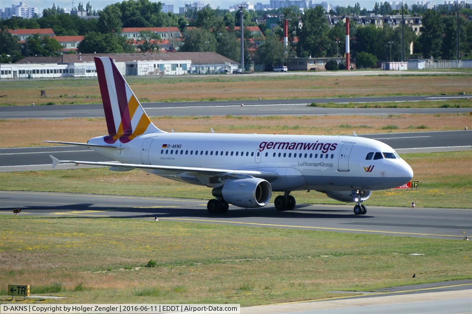 D-AKNS, 2000 Airbus A319-112 C/N 1277, TXL waving good bye tour no.4 since 2011