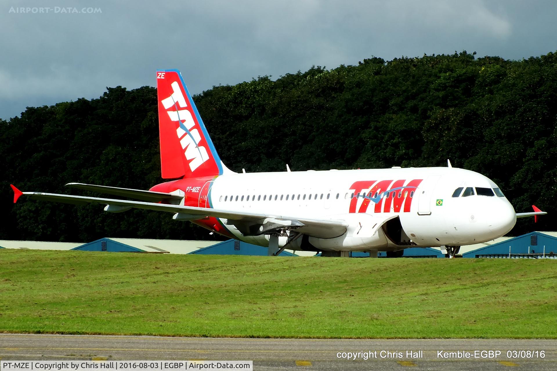 PT-MZE, 1999 Airbus A319-132 C/N 1103, in storage at Kemble