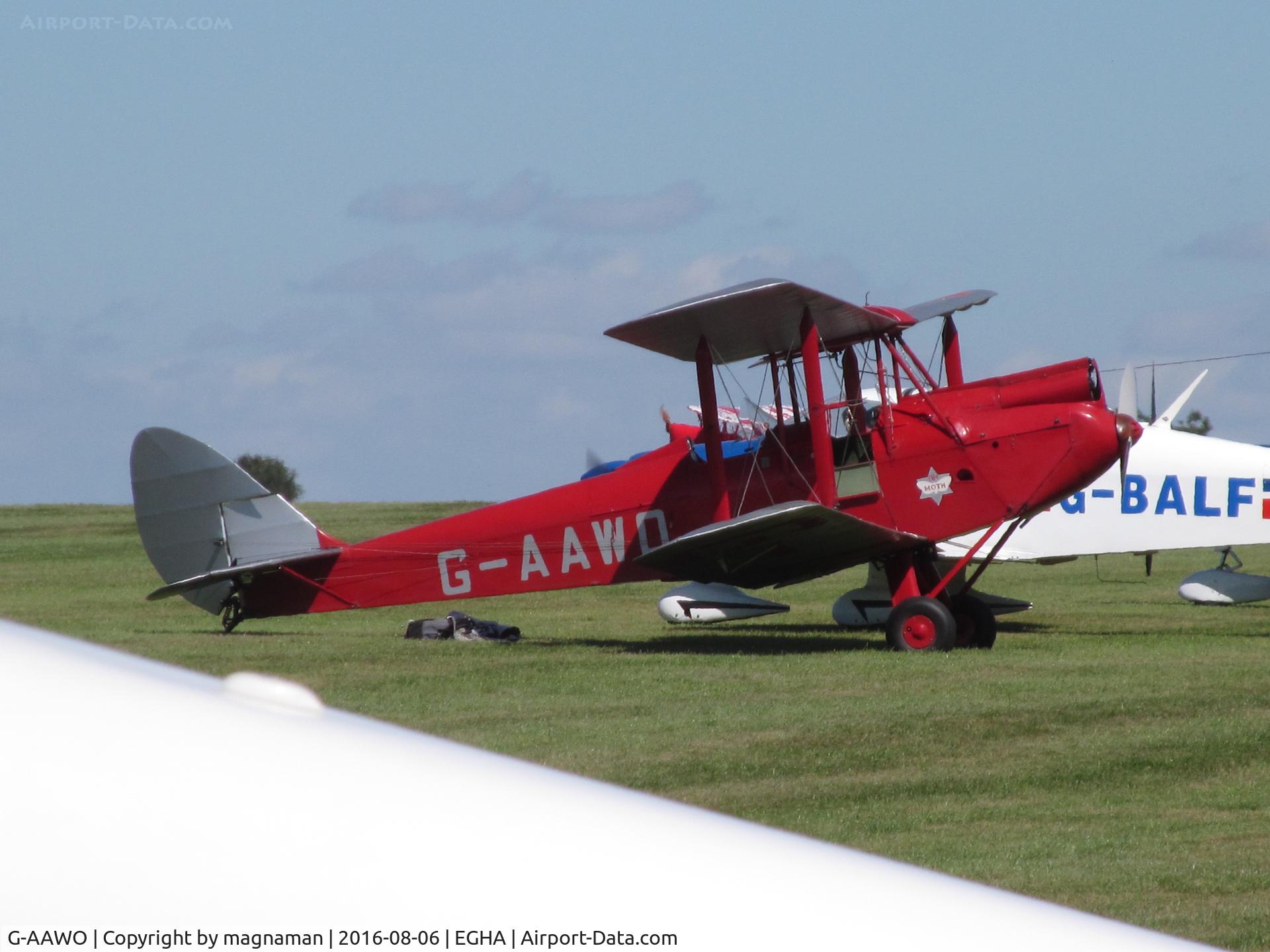 G-AAWO, 1930 De Havilland DH60G Gipsy Moth C/N 1235, at fly in Compton abbass