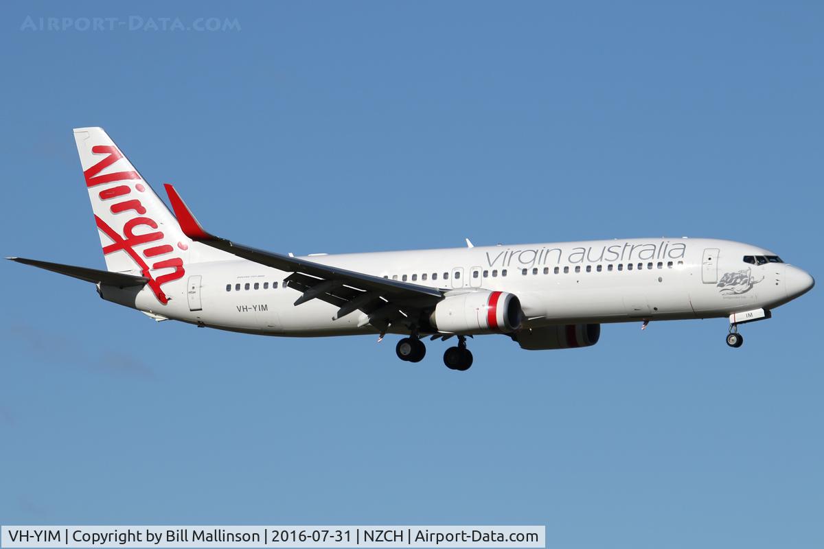 VH-YIM, 2012 Boeing 737-8FE C/N 38716, VA126 ex BNE