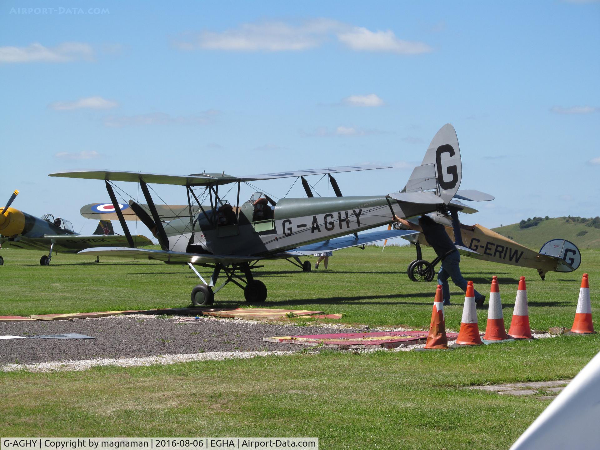 G-AGHY, 1939 De Havilland DH-82A Tiger Moth II C/N 82292, weight lifting practice