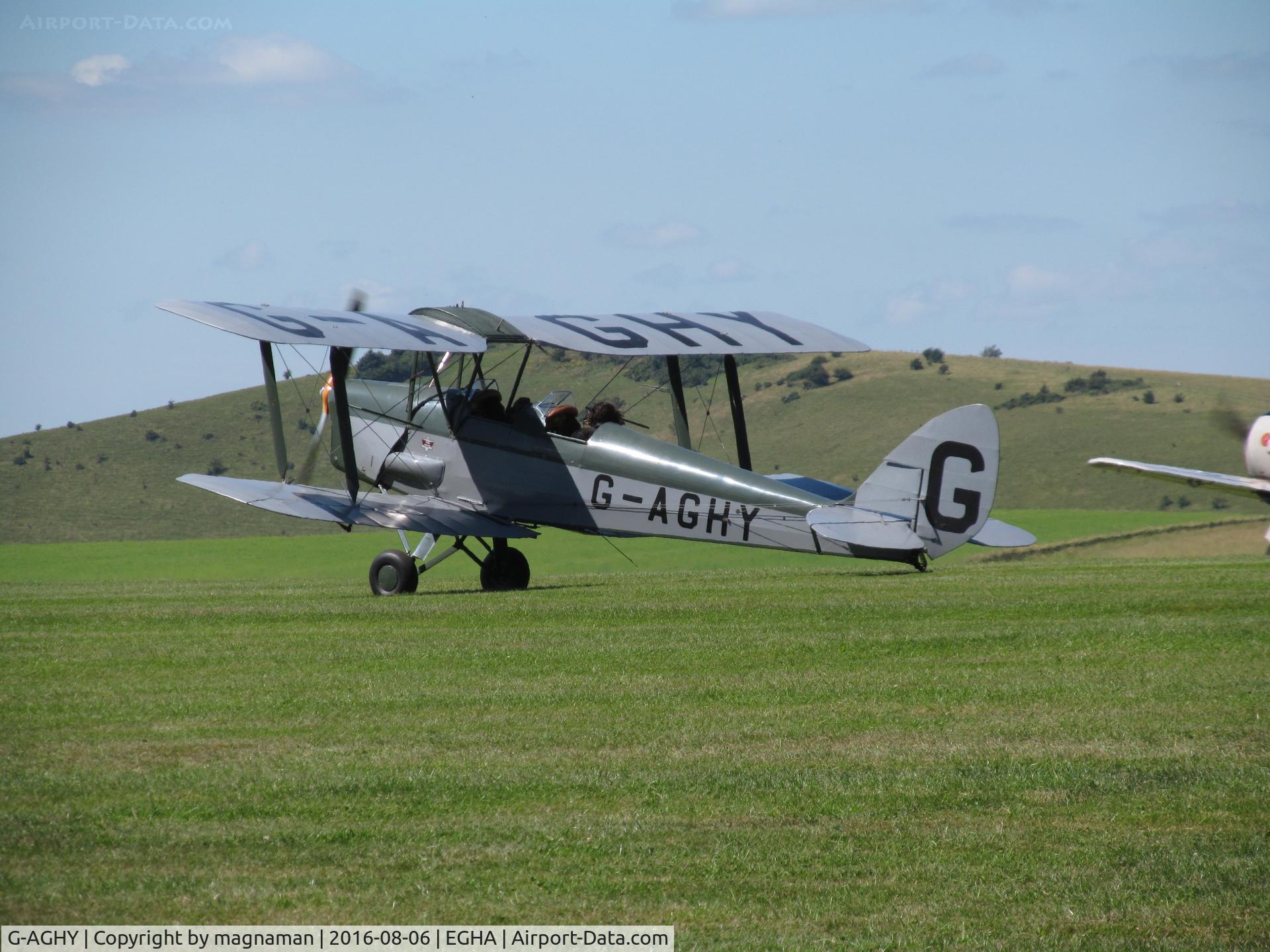 G-AGHY, 1939 De Havilland DH-82A Tiger Moth II C/N 82292, at compton