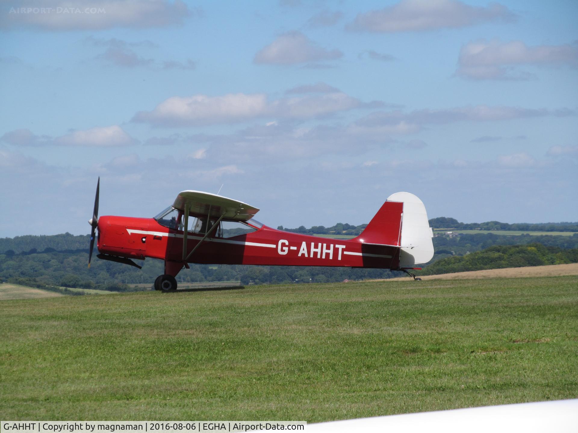 G-AHHT, 1946 Auster J-1N Alpha C/N 2022, on grassy compton