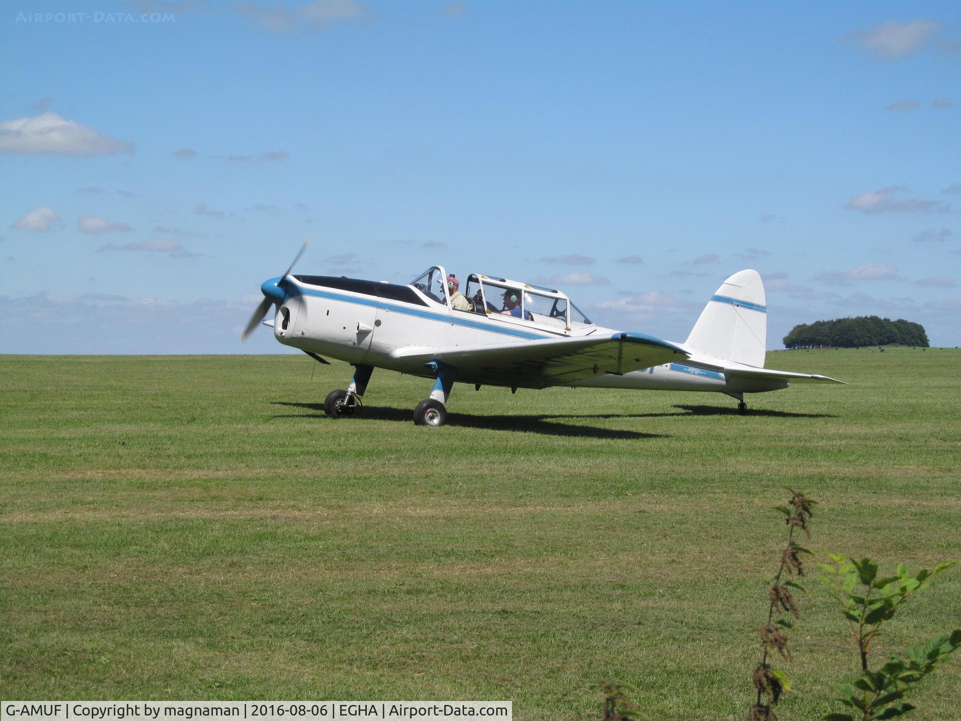 G-AMUF, 1952 De Havilland DHC-1 Chipmunk 21 C/N C1/0832, sunny arrival at compton