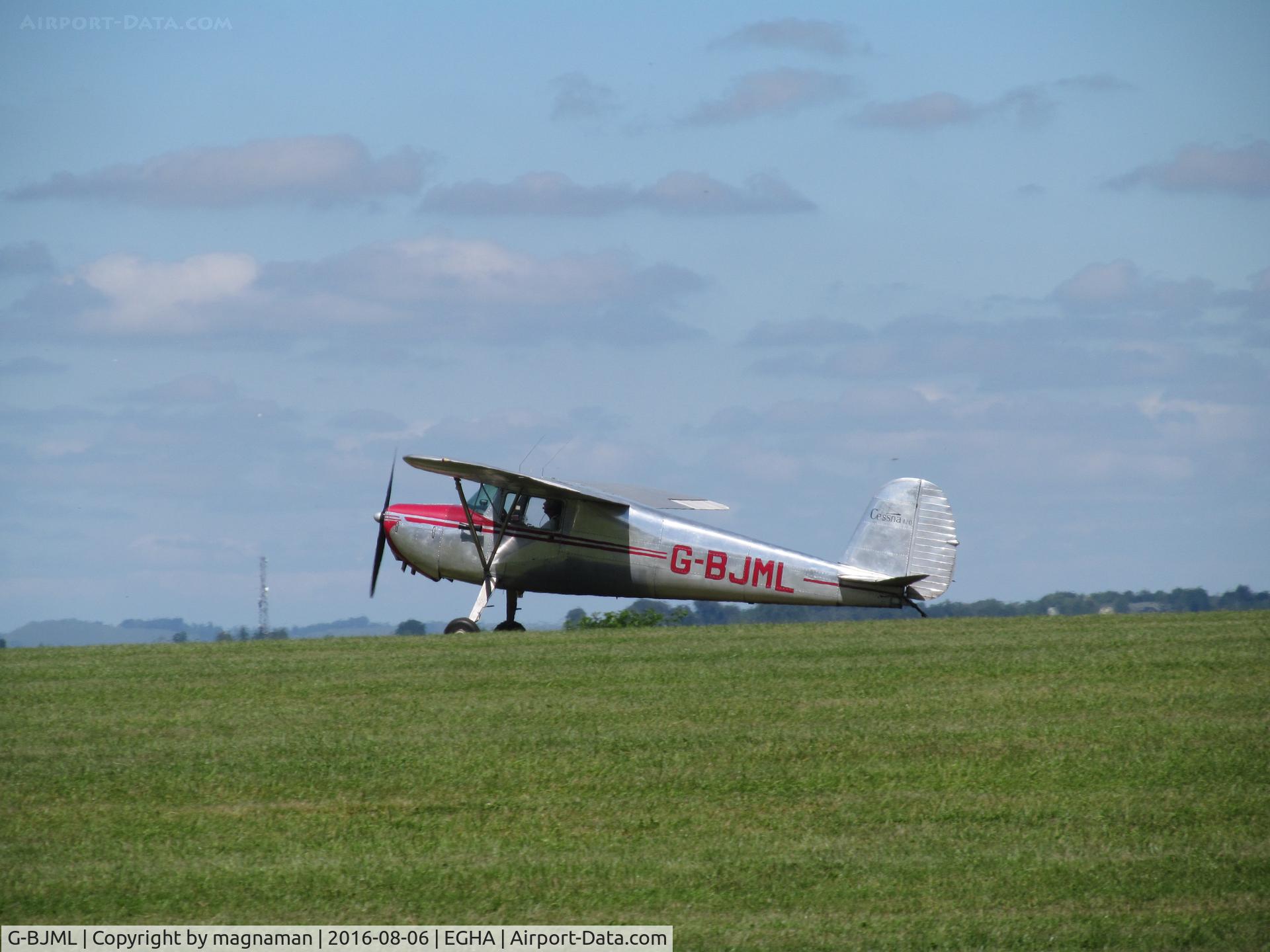 G-BJML, 1946 Cessna 120 C/N 10766, landing