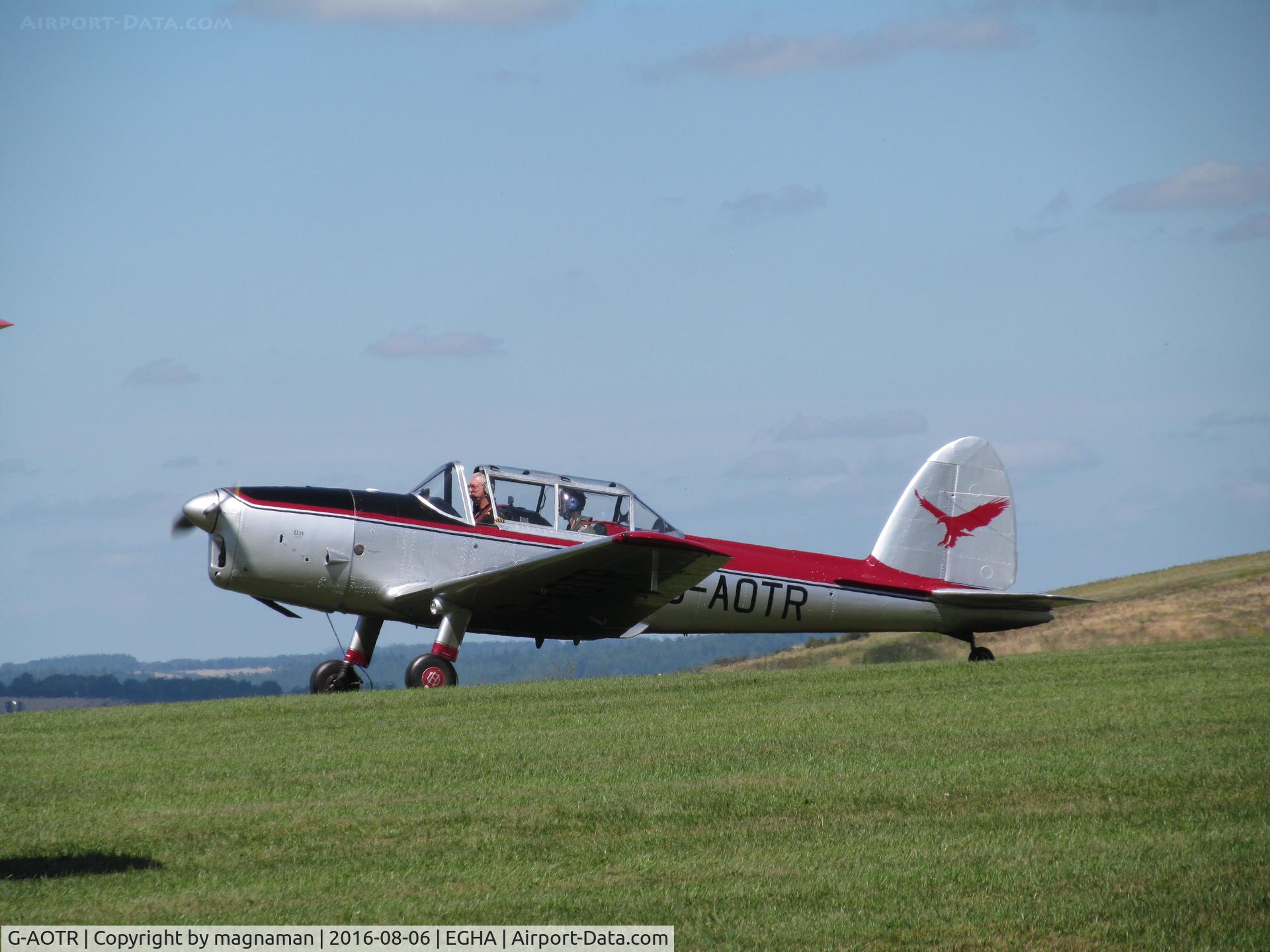 G-AOTR, 1950 De Havilland DHC-1 Chipmunk 22 C/N C1/0045, local munk landing