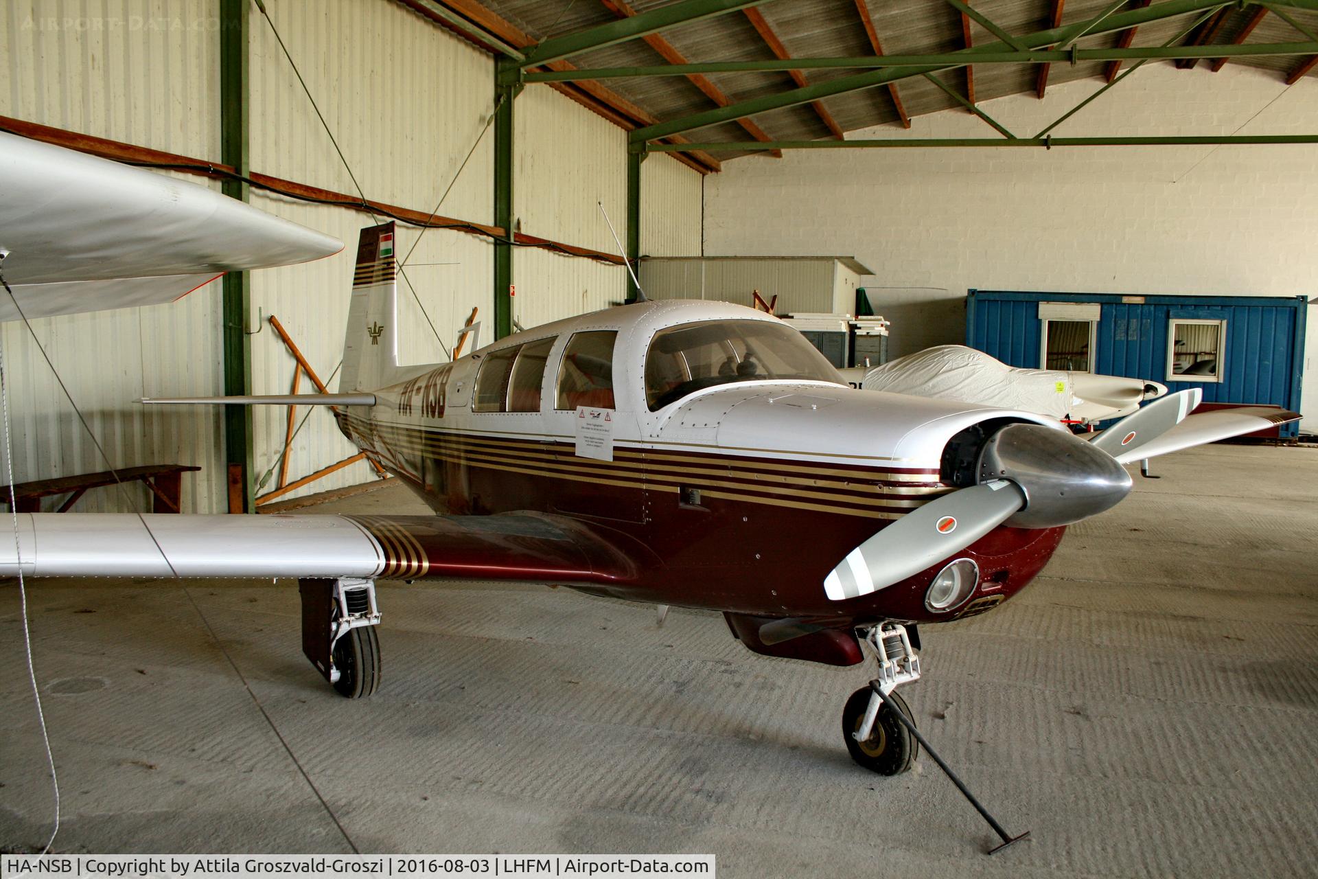 HA-NSB, 1968 Mooney M20C Ranger C/N 680180, Fertoszentmiklós, Meidl-Airport, Hungary