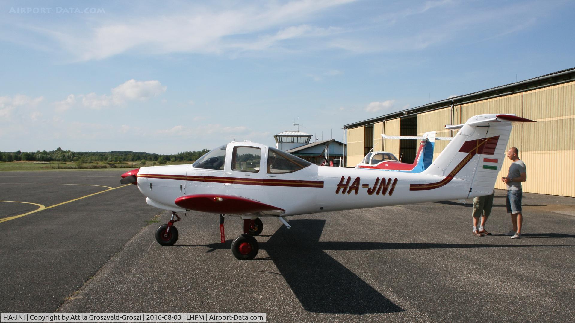 HA-JNI, 1979 Piper PA-38-112 Tomahawk Tomahawk C/N 38-80A0036, Fertoszentmiklós, Meidl-Airport, Hungary
