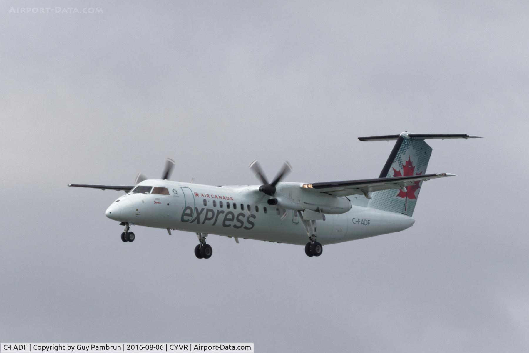 C-FADF, 1991 De Havilland Canada DHC-8-311 Dash 8 C/N 272, Landing
