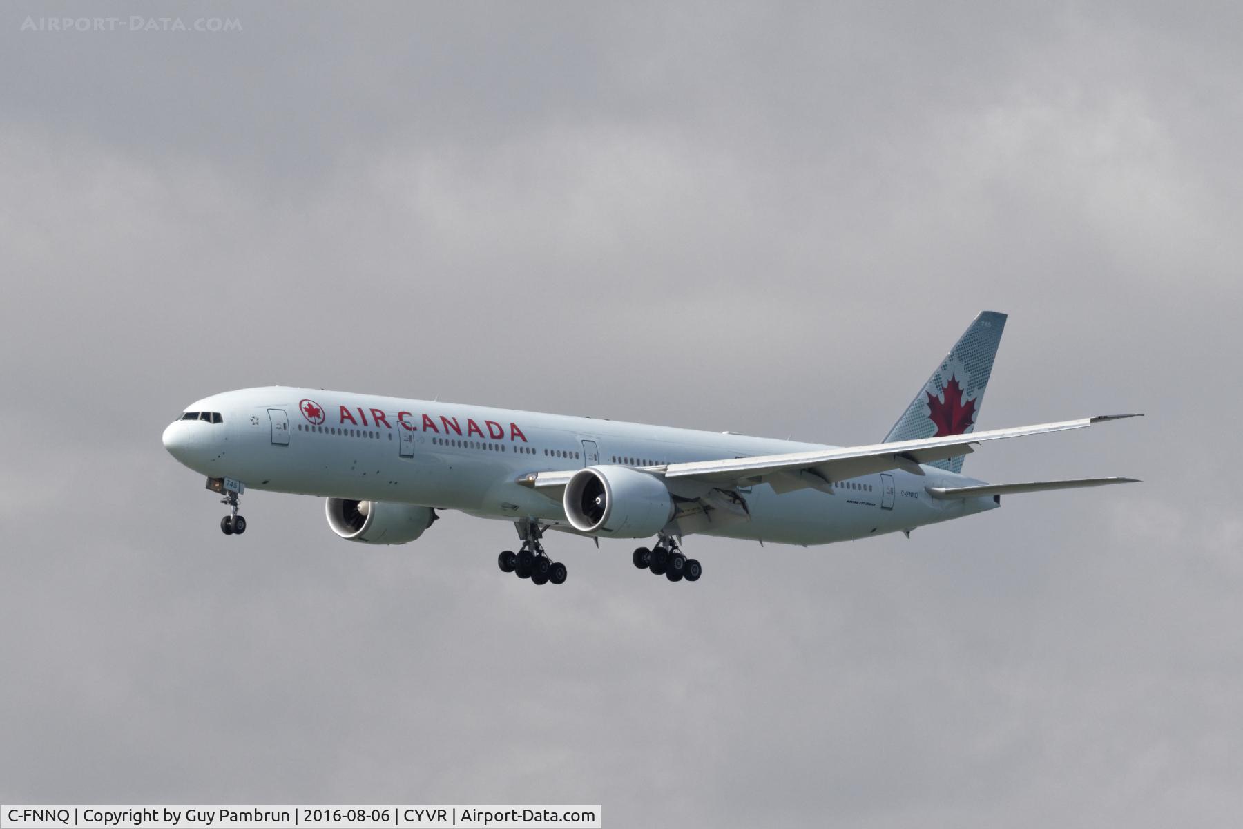 C-FNNQ, 2013 Boeing 777-333/ER C/N 43251, Landing