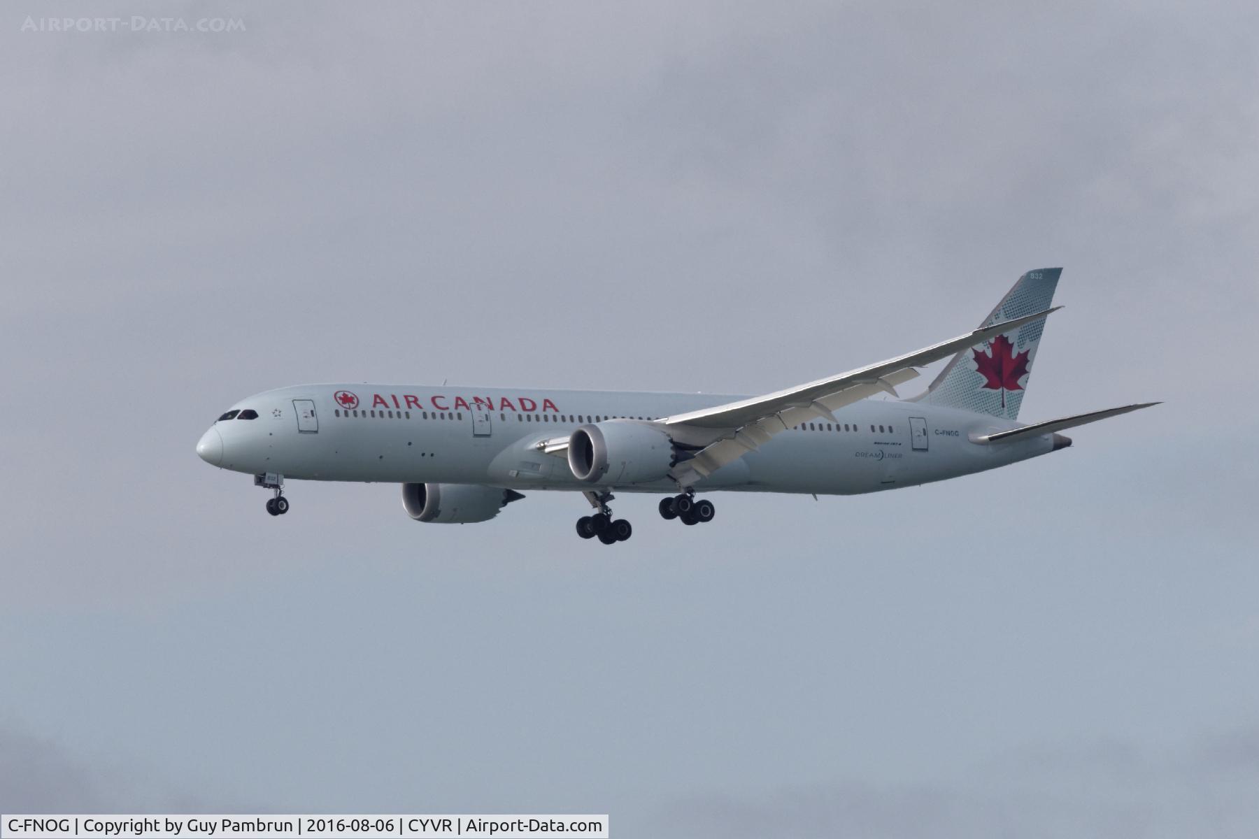 C-FNOG, 2015 Boeing 787-9 Dreamliner Dreamliner C/N 35266, Landing