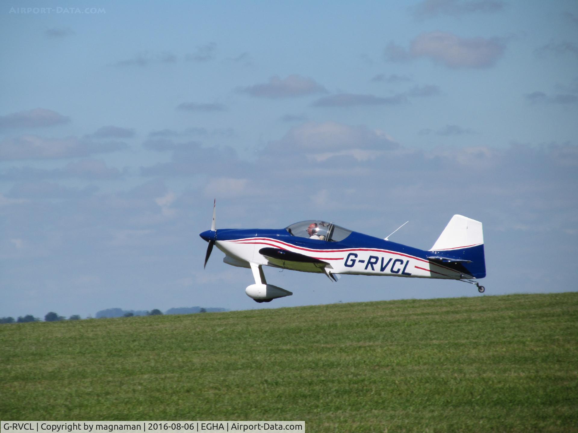 G-RVCL, 1999 Vans RV-6 C/N PFA 181A-13439, leaving the fly in
