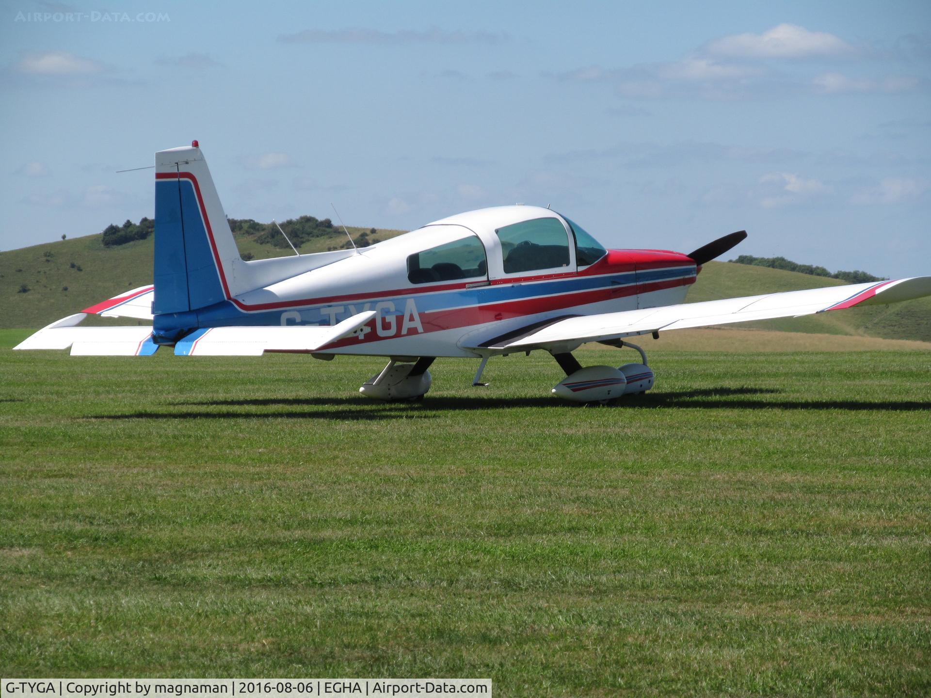 G-TYGA, 1979 Gulfstream American AA-5B Tiger C/N AA5B-1161, at fly in