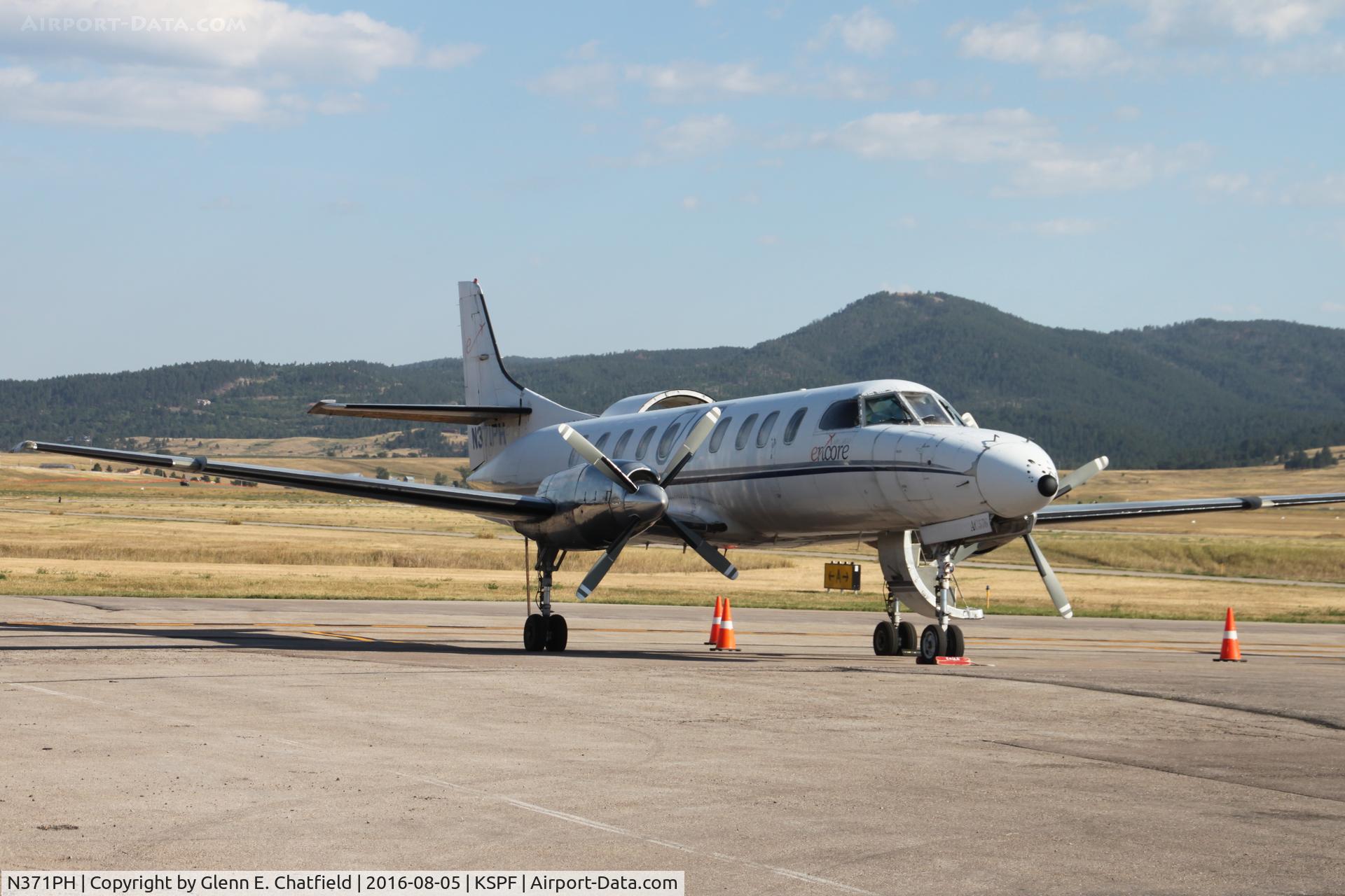 N371PH, Fairchild SA-227AC Metro III C/N AC-576, Found on the ramp