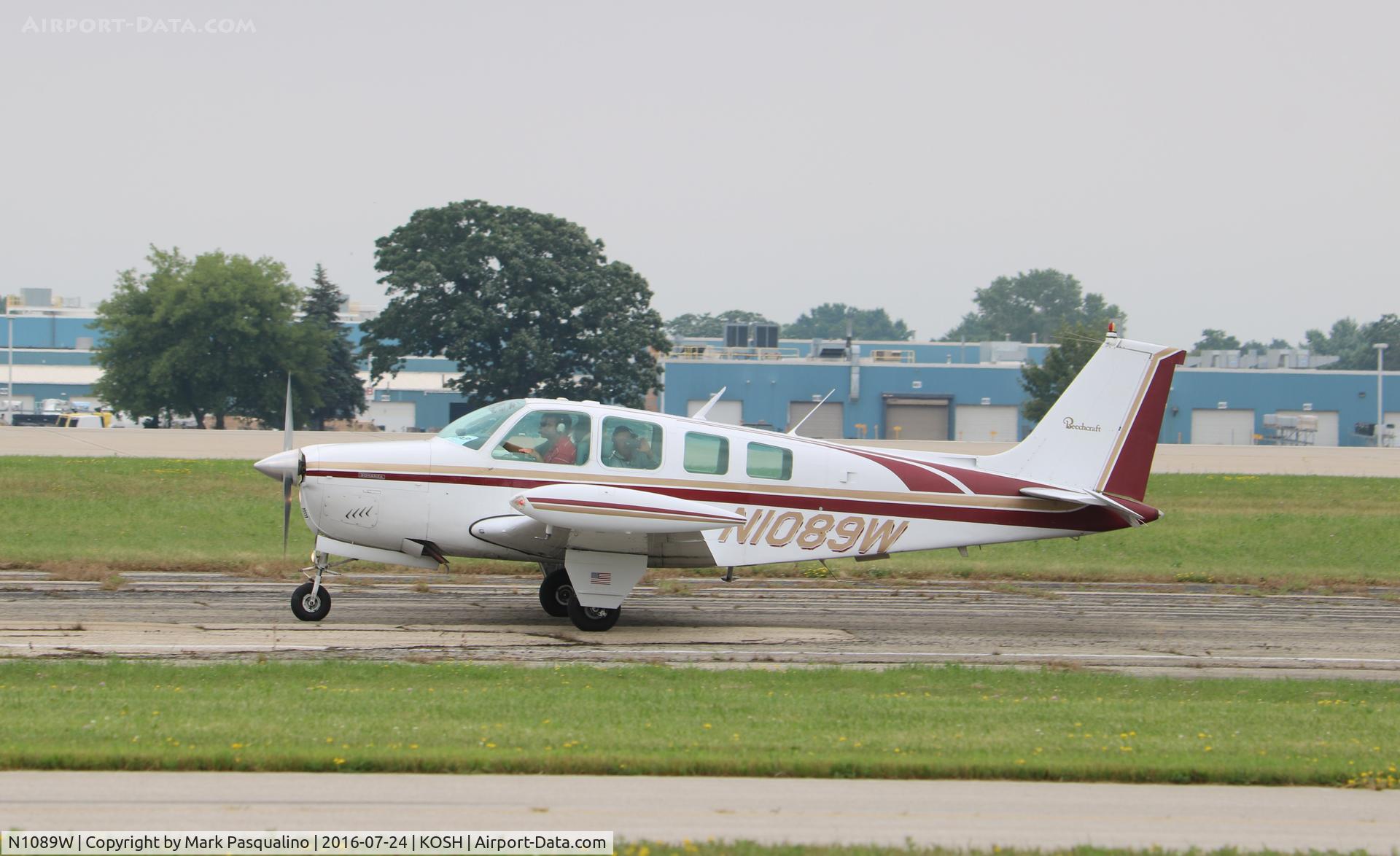 N1089W, 1973 Beech A36 Bonanza 36 C/N E-422, Beech A36