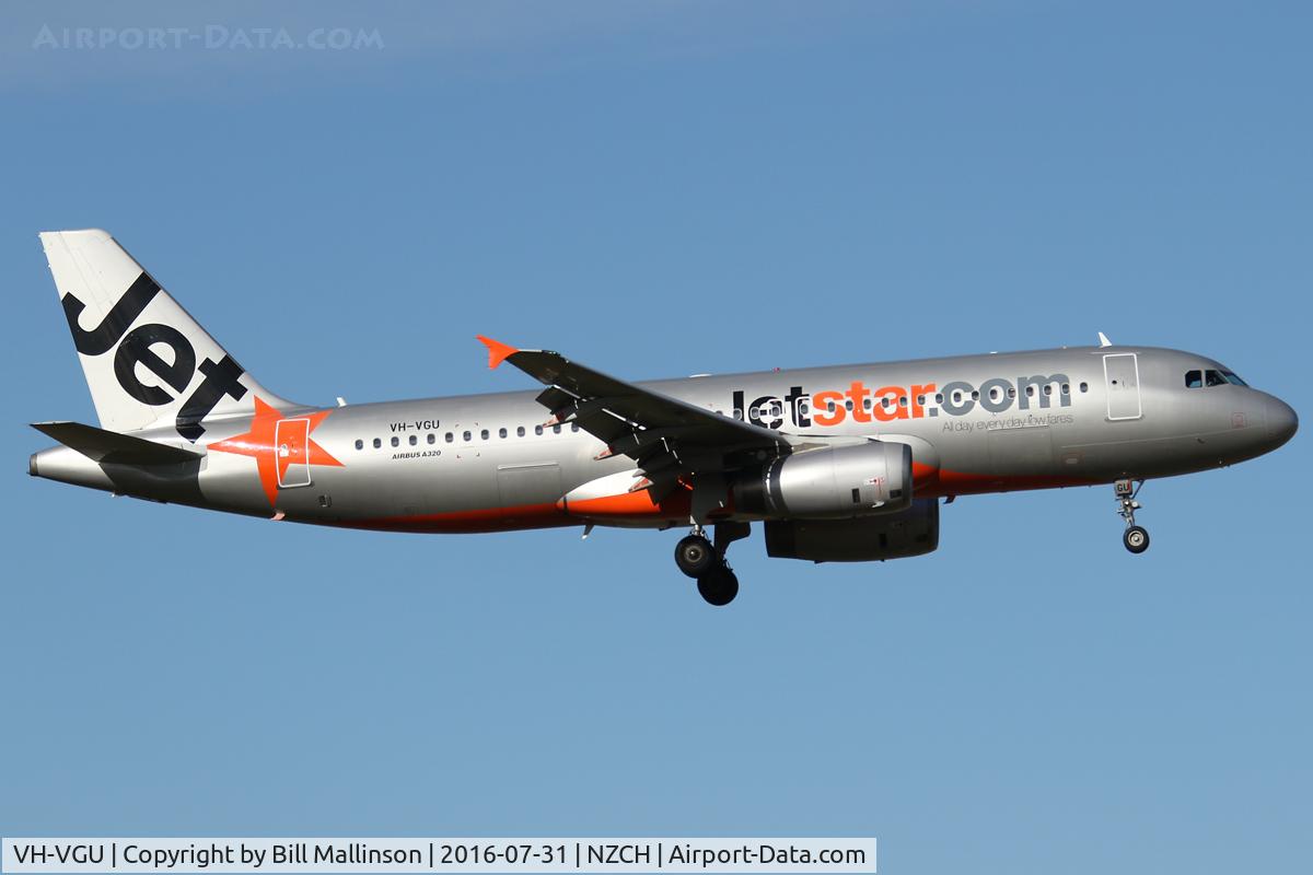 VH-VGU, 2010 Airbus A320-214 C/N 4245, JQ233 ex AKL